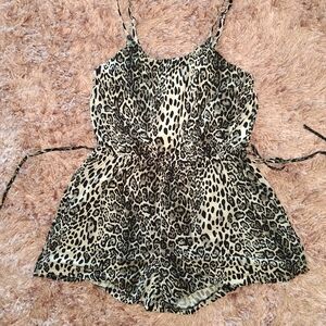 eye candy Leopard Print Spaghetti Strap Romper - Cream & Black